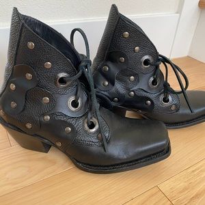 Fluevog ankle boot